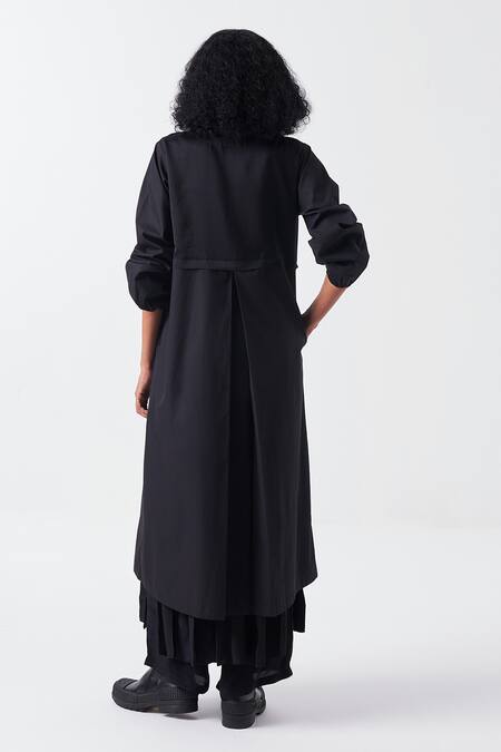 Shop Three Black Poplin Round Neck Poppy Bloom Applique Long Jacket at Aza Fashions Shop_Three_Black Poplin Round Neck Poppy Bloom Applique Long Jacket _at_Aza_Fashions