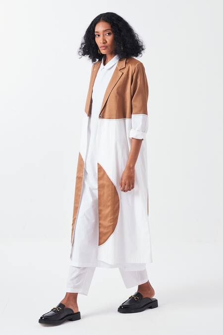 Shop Three White Poplin Applique Collared Moon Long Jacket Pant Set Online at Aza Fashions Shop_Three_White Poplin Applique Collared Moon Long Jacket Pant Set _Online_at_Aza_Fashions