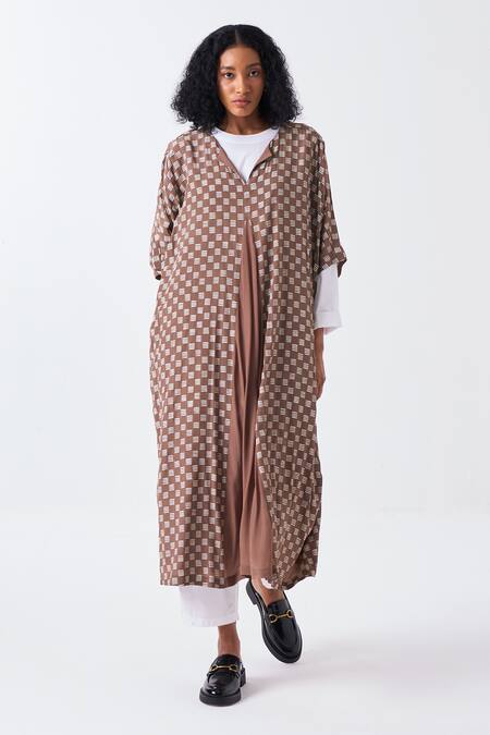 Buy Three Brown Crepe, Poplin V-, Round Brick Print Kaftan And Pant Set Online at Aza Fashions Buy_Three_Brown Crepe, Poplin V-, Round Brick Print Kaftan And Pant Set _Online_at_Aza_Fashions
