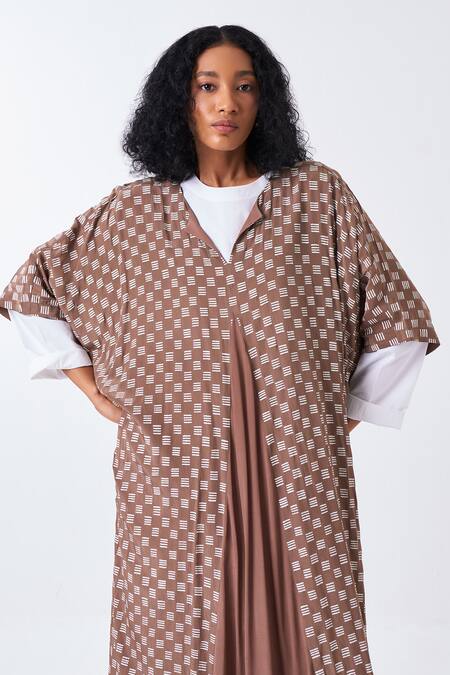 Three Brown Crepe, Poplin V-, Round Brick Print Kaftan And Pant Set at Aza Fashions Three_Brown Crepe, Poplin V-, Round Brick Print Kaftan And Pant Set _at_Aza_Fashions