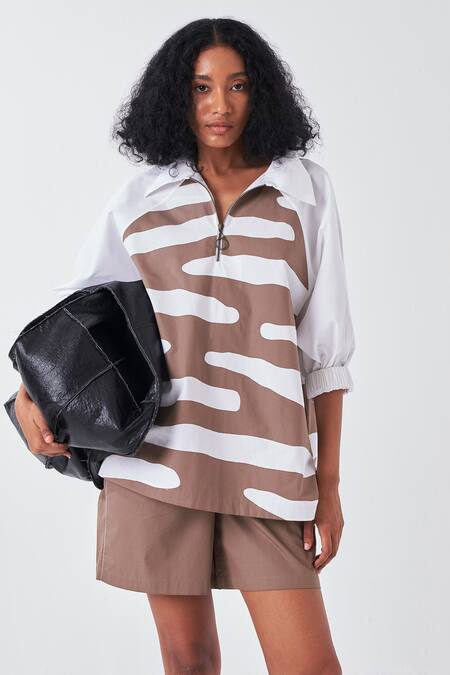 Buy Three White Poplin Applique Collared Smear Boxy Shirt And Shorts Set Online at Aza Fashions Buy_Three_White Poplin Applique Collared Smear Boxy Shirt And Shorts Set _Online_at_Aza_Fashions