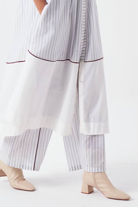 Buy Three Blue Handloom , Mandarin Collar Striped Kurta Set With Palazzo Online at Aza Fashions Buy_Three_Blue Handloom , Mandarin Collar Striped Kurta Set With Palazzo_Online_at_Aza_Fashions