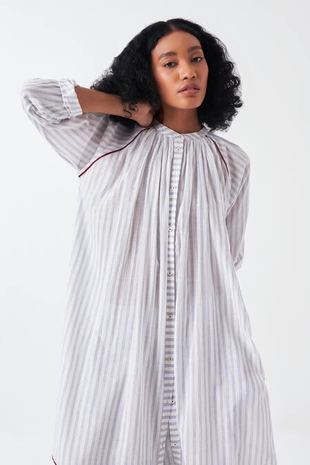 Shop Three Blue Handloom , Mandarin Collar Striped Kurta Set With Palazzo Online at Aza Fashions Shop_Three_Blue Handloom , Mandarin Collar Striped Kurta Set With Palazzo_Online_at_Aza_Fashions