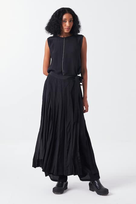 Three Black Crepe Round Neck Stitchline Embroidered Top And Skirt Pant at Aza Fashions Three_Black Crepe Round Neck Stitchline Embroidered Top And Skirt Pant _at_Aza_Fashions