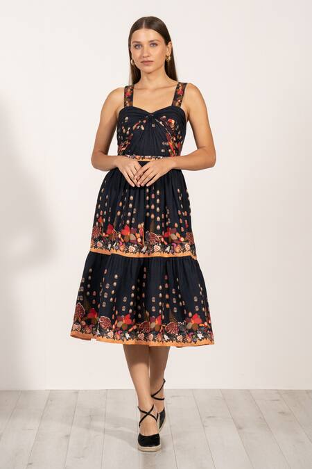 Buy RANNA GILL Black Linen Sweetheart Neck Botanic Print Tiered Midi Dress Online at Aza Fashions Buy_RANNA GILL_Black Linen Sweetheart Neck Botanic Print Tiered Midi Dress_Online_at_Aza_Fashions
