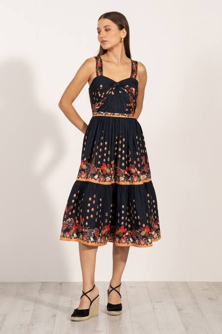 RANNA GILL Black Linen Sweetheart Neck Botanic Print Tiered Midi Dress at Aza Fashions RANNA GILL_Black Linen Sweetheart Neck Botanic Print Tiered Midi Dress_at_Aza_Fashions
