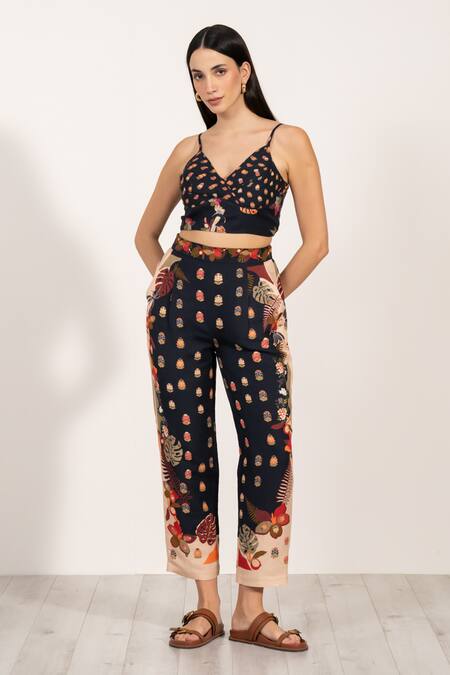 Buy RANNA GILL Black Linen V-neck Botanic Print Bustier Buy_RANNA GILL_Black Linen V-neck Botanic Print Bustier