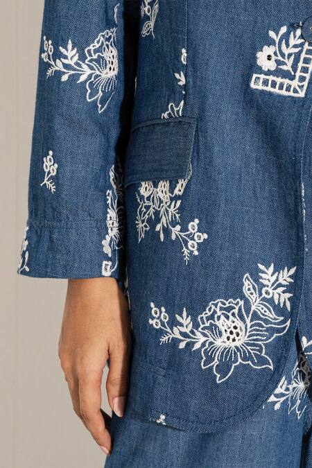 RANNA GILL Blue Denim Embroidery Open Neck Floral Jacket Online at Aza Fashions RANNA GILL_Blue Denim Embroidery Open Neck Floral Jacket_Online_at_Aza_Fashions