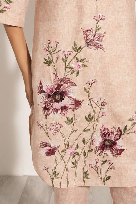 Buy RANNA GILL Peach Linen, Viscose Embroidery Mandarin Collar Floral Tunic And Pant Set Buy_RANNA GILL_Peach Linen, Viscose Embroidery Mandarin Collar Floral Tunic And Pant Set