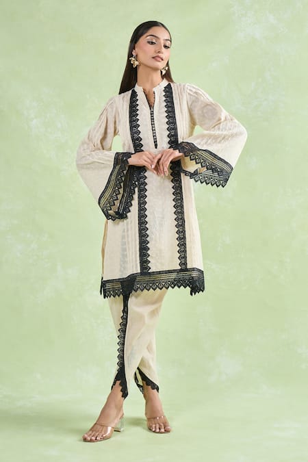 Naintara Bajaj Beige Cotton Embroidery, Lace Mandarin Collar Floral Schiffli Kurta And Dhoti Set 