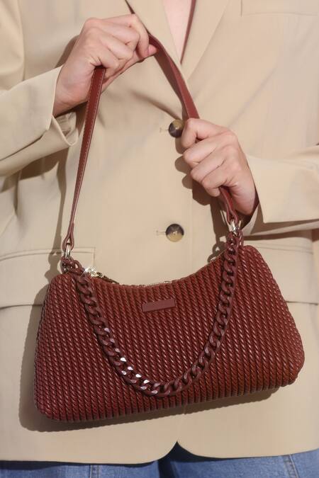 Mir Kash_Red Braided Twist Textured Handbag _Online_at_Aza_Fashions