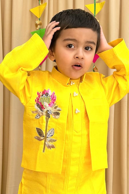 Buy_Byb Premium_Yellow Tissue Sequins, Beads Floral Embroidered Bundi Kurta Set _Online_at_Aza_Fashions