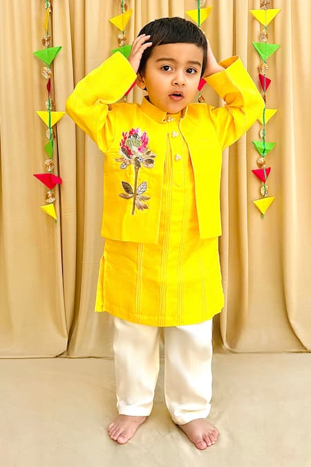 Byb Premium Floral Embroidered Yellow Bundi Kurta Set 