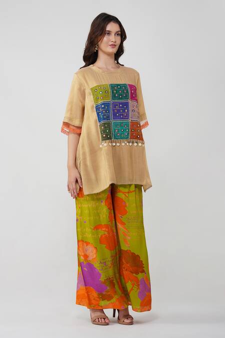 Devyani Mehrotra Gold Tissue Chanderi Printed Geometric Round Tunic And Flared Pant Set Online at Aza Fashions Devyani Mehrotra_Gold Tissue Chanderi Printed Geometric Round Tunic And Flared Pant Set_Online_at_Aza_Fashions
