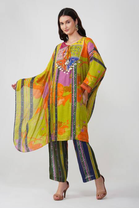 Shop_Devyani Mehrotra_Green Viscose Muslin Printed Bloom Round Kaftan And Pant Set