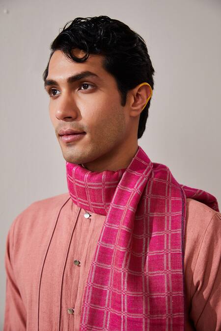 SHAZA Pink Zari Thread Woven Stole Online at Aza Fashions SHAZA_Pink Zari Thread Woven Stole _Online_at_Aza_Fashions