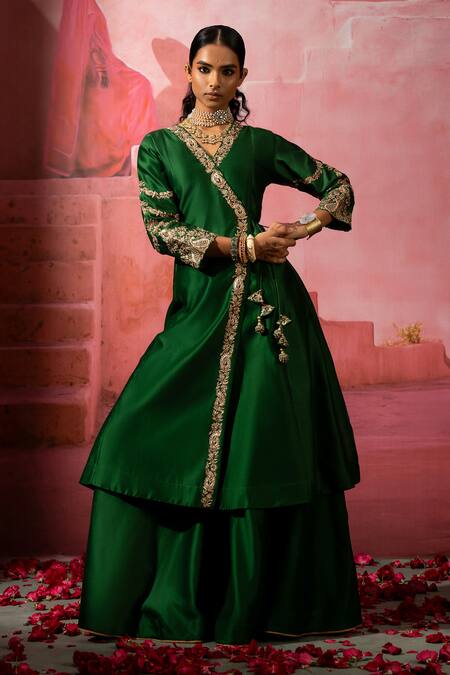 Buy_Pink City By Sarika_Green Organza, Silk Embroidery, Sequins V-neck Angarkha Sharara Set _Online_at_Aza_Fashions