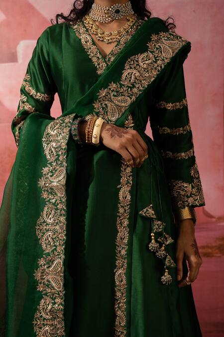 Pink City By Sarika_Green Organza, Silk Embroidery, Sequins V-neck Angarkha Sharara Set _at_Aza_Fashions