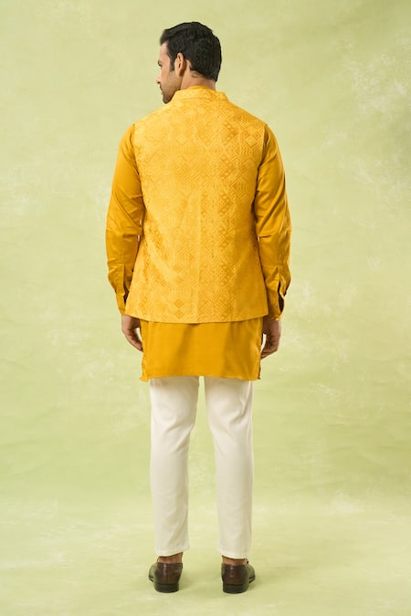 Spring Break Geometric Embroidered Bundi & Kurta Set 