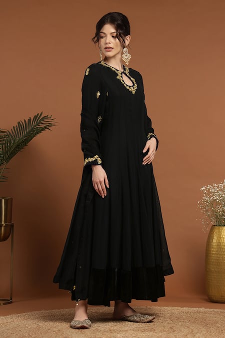 Buy_Rirasa_Black Organza, Georgette Embroidery Keyhole Neck Bloom Anarkali And Dupatta Set _Online_at_Aza_Fashions