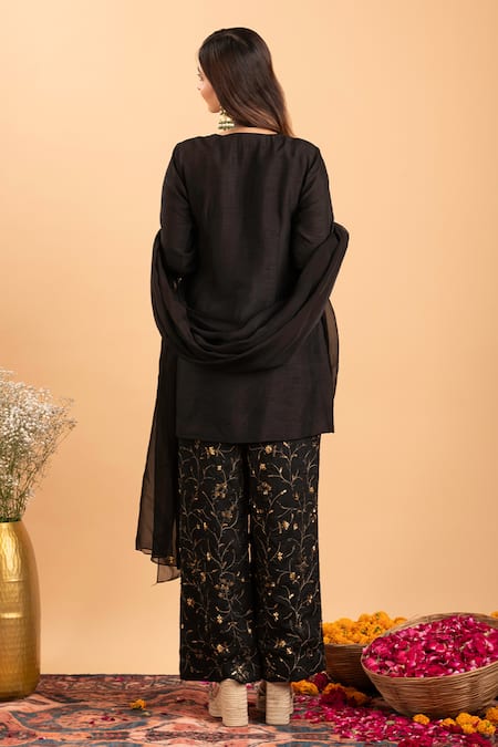 Rirasa Black Silk, Organza Embroidery Round Neck Ghungroo Embellished Kurta Set Online at Aza Fashions Rirasa_Black Silk, Organza Embroidery Round Neck Ghungroo Embellished Kurta Set _Online_at_Aza_Fashions