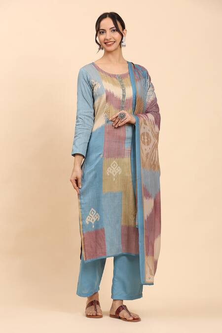 Buy_Mamicha_Blue Cotton Embroidery Round Neck Abstract Thread Kurta Set