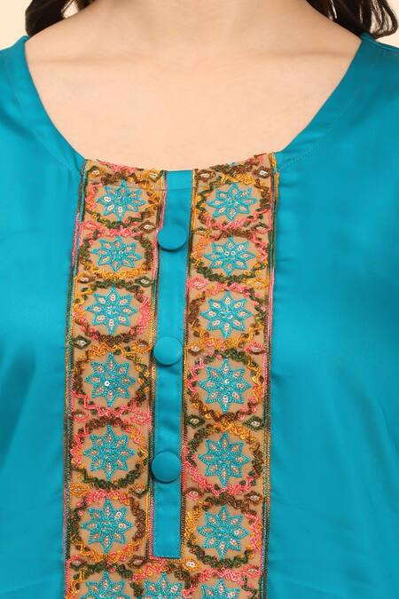 Shop_Mamicha_Green Cotton Embroidery Round Neck Floral Kurta Palazzo Set_Online_at_Aza_Fashions