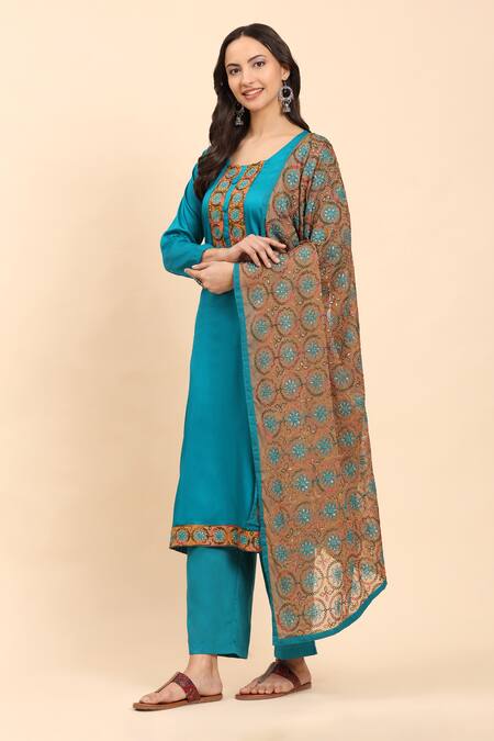 Buy_Mamicha_Green Cotton Embroidery Round Neck Floral Kurta Palazzo Set