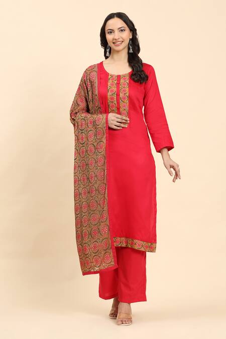 Mamicha_Red Cotton Embroidery Round Neck Placket Kurta Palazzo Set_Online_at_Aza_Fashions