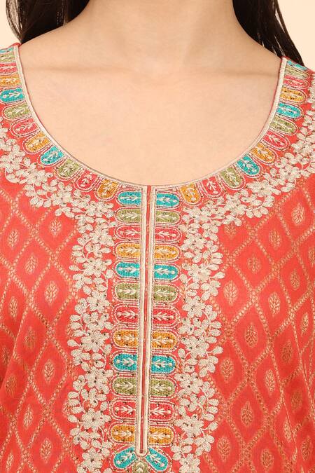 Mamicha Red Cotton Embroidery Round Neck Geometric Kurta Palazzo Set at Aza Fashions Mamicha_Red Cotton Embroidery Round Neck Geometric Kurta Palazzo Set_at_Aza_Fashions