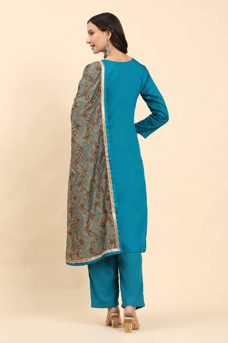 Shop Mamicha Green Cotton Sequins, Embroidery Round Neck Kurta Palazzo Set at Aza Fashions Shop_Mamicha_Green Cotton Sequins, Embroidery Round Neck Kurta Palazzo Set_at_Aza_Fashions