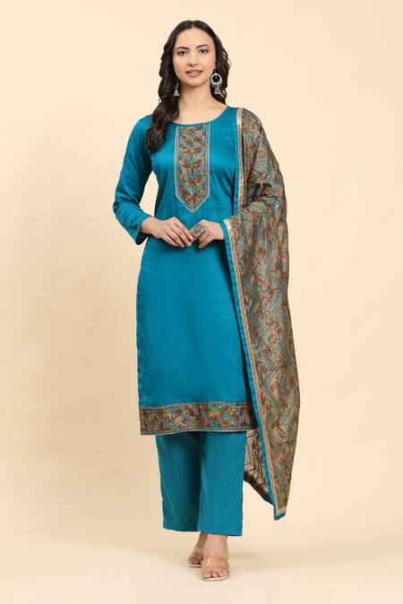 Shop Mamicha Green Cotton Sequins, Embroidery Round Neck Kurta Palazzo Set Online at Aza Fashions Shop_Mamicha_Green Cotton Sequins, Embroidery Round Neck Kurta Palazzo Set_Online_at_Aza_Fashions