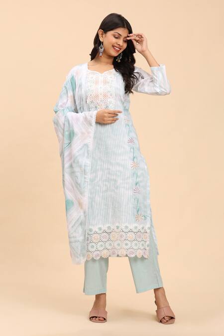 Buy_Mamicha_Green Cotton Embroidery Round Neck Floral Kurta Palazzo Set _Online_at_Aza_Fashions