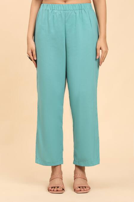 Shop_Mamicha_Green Cotton Beads, Embroidery Round Neck Thread And Kurta Set