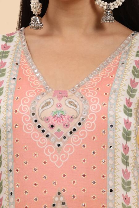 Shop_Mamicha_Yellow Cotton Pearls, Tassels V-neck Floral Embroidered Kurta Palazzo Set