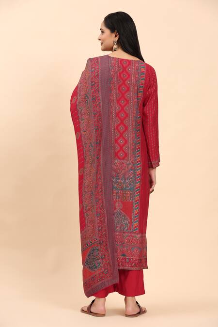 Shop Mamicha Red Cotton Zari Round Neck Geometric Embroidered Kurta Palazzo Set at Aza Fashions Shop_Mamicha_Red Cotton Zari Round Neck Geometric Embroidered Kurta Palazzo Set_at_Aza_Fashions