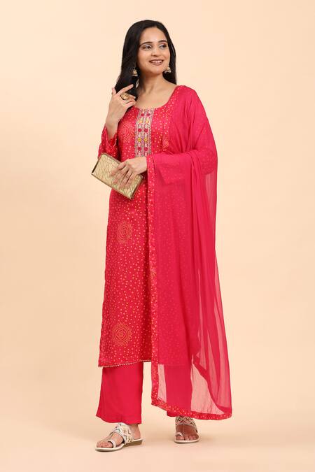 Shop_Mamicha_Pink Cotton Embroidery Round Neck Bandhani Print Kurta Set_Online_at_Aza_Fashions