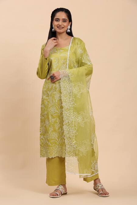 Mamicha Green Cotton, Chiffon Embroidery Round Neck Floral Thread Kurta Set Online at Aza Fashions Mamicha_Green Cotton, Chiffon Embroidery Round Neck Floral Thread Kurta Set_Online_at_Aza_Fashions