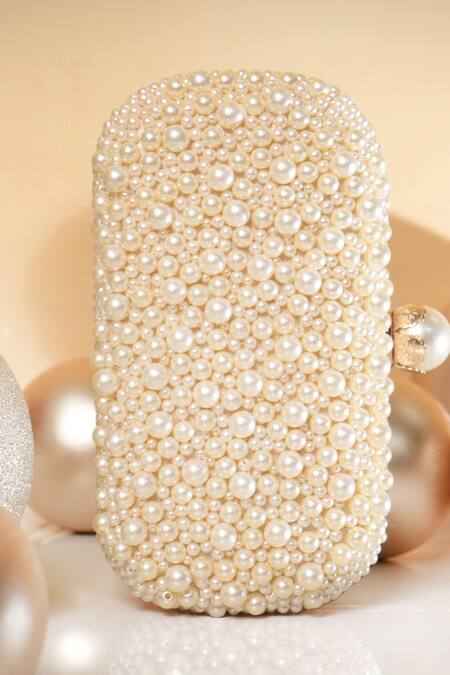 Shop_Be Chic_Ivory Pearls Embellished Clutch 