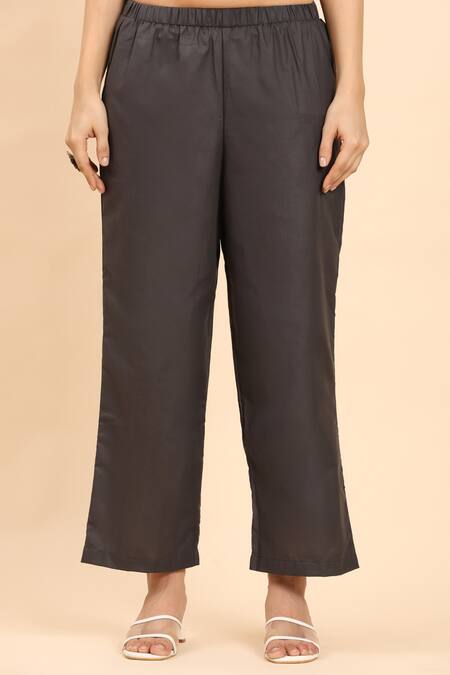 Mamicha Gray Cotton Embroidery Round Neck Grey Thread Work Kurta Set With Dupatta Online at Aza Fashions Mamicha_Gray Cotton Embroidery Round Neck Grey Thread Work Kurta Set With Dupatta_Online_at_Aza_Fashions