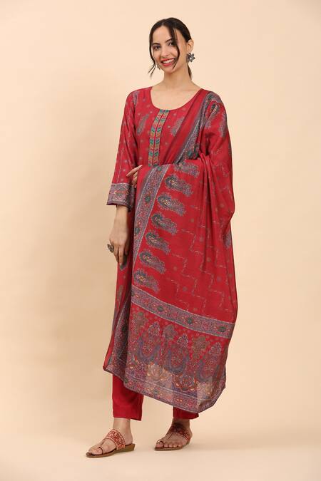 Shop Mamicha Red Cotton Embroidery Round Neck Thread Kurta Palazzo Set Online at Aza Fashions Shop_Mamicha_Red Cotton Embroidery Round Neck Thread Kurta Palazzo Set_Online_at_Aza_Fashions
