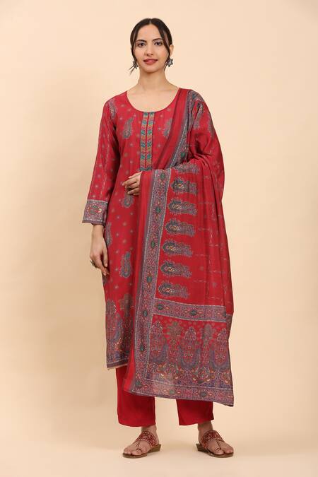 Buy Mamicha Red Cotton Embroidery Round Neck Thread Kurta Palazzo Set Buy_Mamicha_Red Cotton Embroidery Round Neck Thread Kurta Palazzo Set