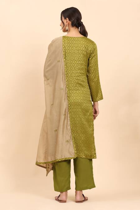Shop Mamicha Green Cotton Embroidery Round Neck Geometric Woven Kurta Set at Aza Fashions Shop_Mamicha_Green Cotton Embroidery Round Neck Geometric Woven Kurta Set_at_Aza_Fashions