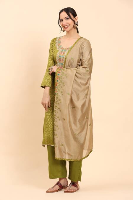 Buy Mamicha Green Cotton Embroidery Round Neck Geometric Woven Kurta Set Online at Aza Fashions Buy_Mamicha_Green Cotton Embroidery Round Neck Geometric Woven Kurta Set_Online_at_Aza_Fashions