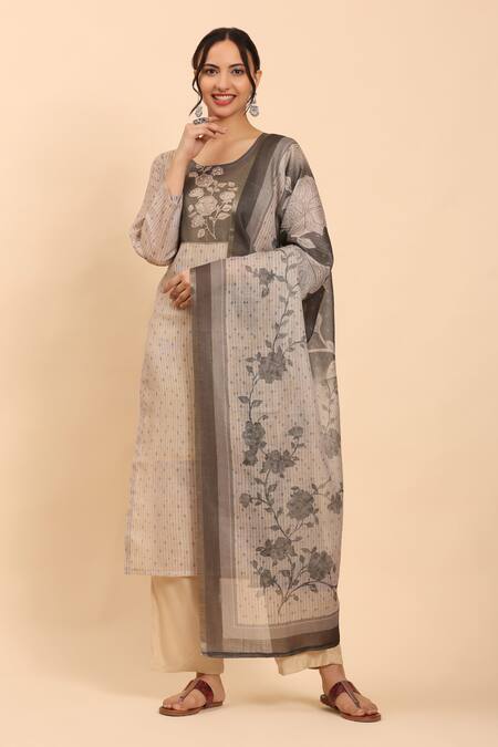 Buy_Mamicha_Beige Cotton Cut Work, Beads, Embroidery Round Neck Kurta Palazzo Set_Online_at_Aza_Fashions