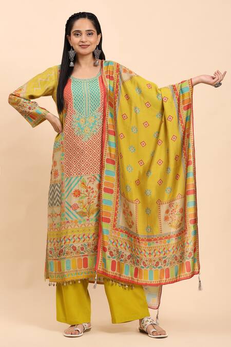 Mamicha Multi Color Cotton Stones, Embroidery Round Floral Geometric Print Kurta Set at Aza Fashions Mamicha_Multi Color Cotton Stones, Embroidery Round Floral Geometric Print Kurta Set_at_Aza_Fashions