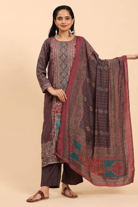 Mamicha Brown Cotton Zari, Embroidery Round Neck Floral Paisley Kurta Set at Aza Fashions Mamicha_Brown Cotton Zari, Embroidery Round Neck Floral Paisley Kurta Set_at_Aza_Fashions