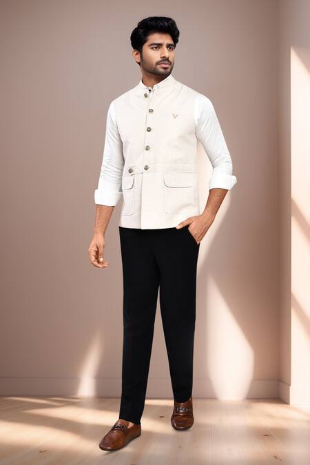 Buy_Arihant Rai Sinha_Cream Cotton Satin Sleeveless Bundi With Pocket Detail 