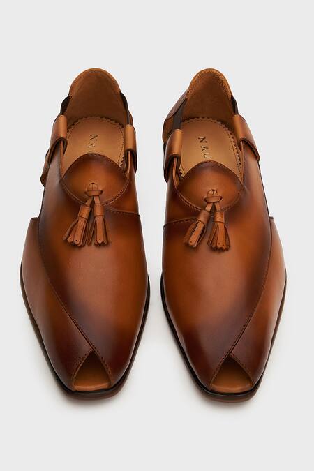 Buy Nauvab Brown Shaded Peashauri Leather Sandals Online at Aza Fashions Buy_Nauvab_Brown Shaded Peashauri Leather Sandals _Online_at_Aza_Fashions