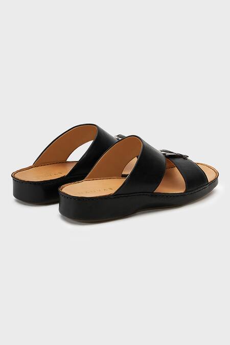 Buy Nauvab Black Plain Arba Baksua Sandals Online at Aza Fashions Buy_Nauvab_Black Plain Arba Baksua Sandals _Online_at_Aza_Fashions